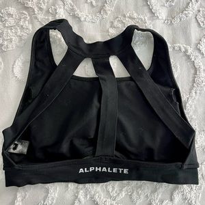 Alphalete Trinity Bra - BLACK